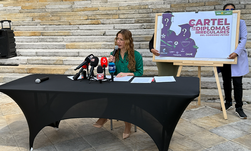 Representante Catherine Juvinao denuncia presunto “cartel de diplomas irregulares” en entidades del Gobierno